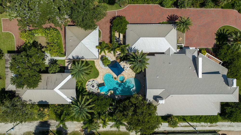 Luxury listing