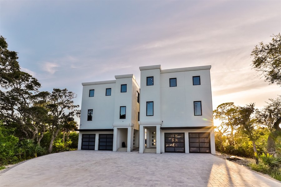 Luxury listing
